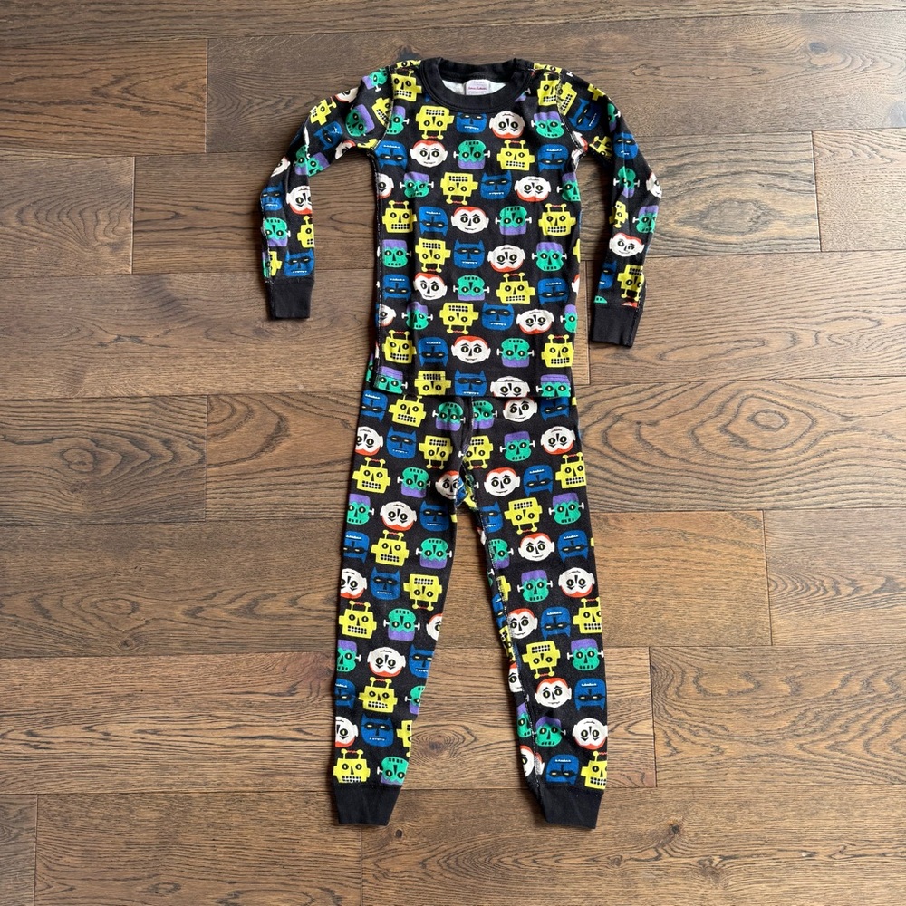 Hanna Andersson Halloween Monster Print PJs ~ size 5 ~ very good condition